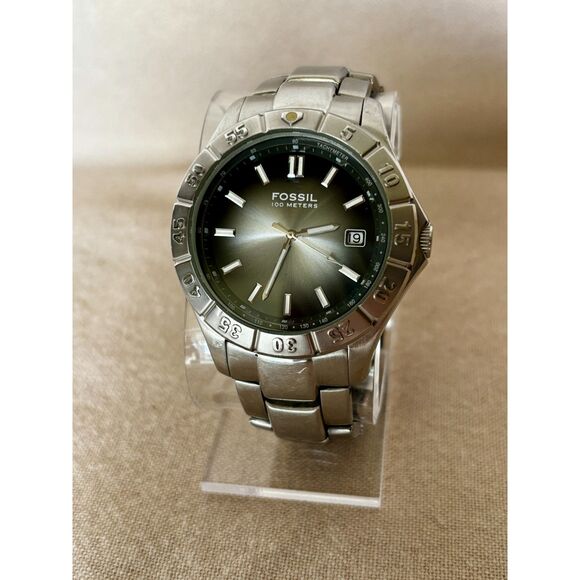 Fossil Blue quartz AM-3688 silver and grey 40mm men's watch, new battery - Picture 1 of 8